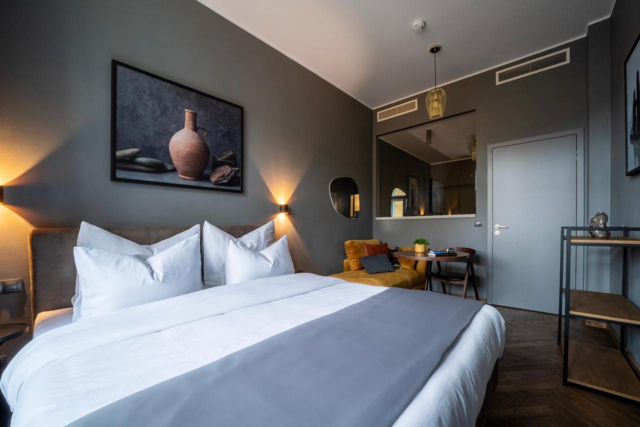 The Viaduct - Suites & More Praga Exterior foto