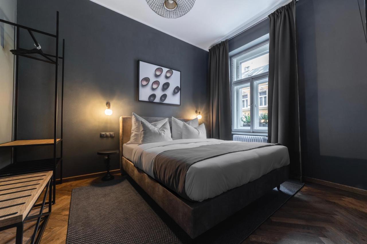 The Viaduct - Suites & More Praga Exterior foto