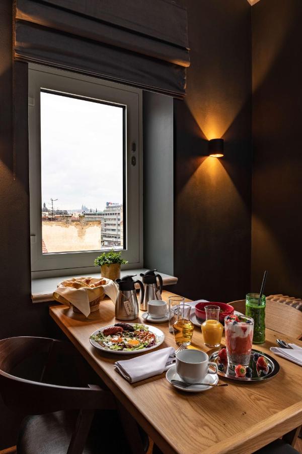 The Viaduct - Suites & More Praga Exterior foto