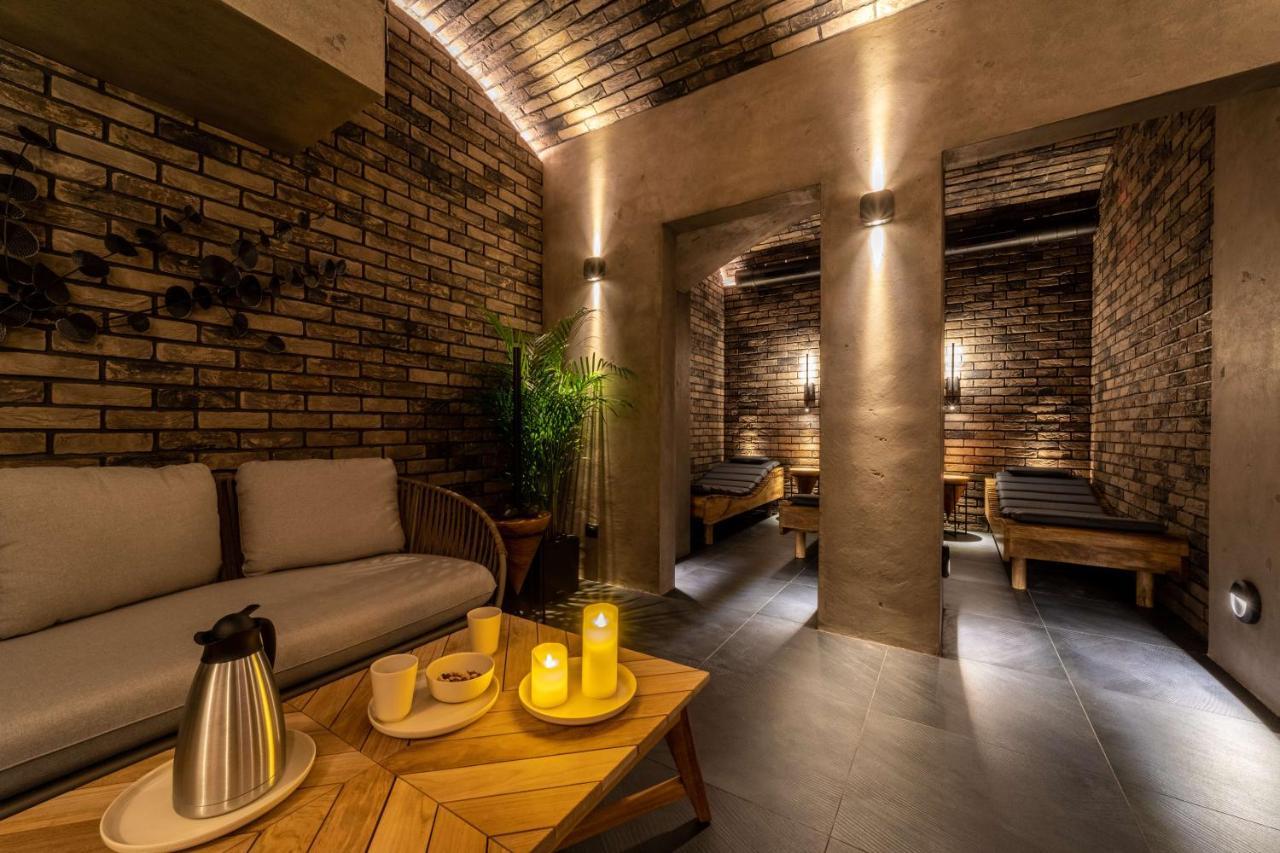 The Viaduct - Suites & More Praga Exterior foto