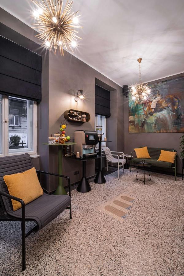 The Viaduct - Suites & More Praga Exterior foto