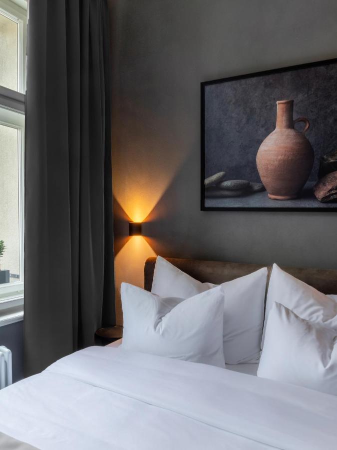 The Viaduct - Suites & More Praga Exterior foto