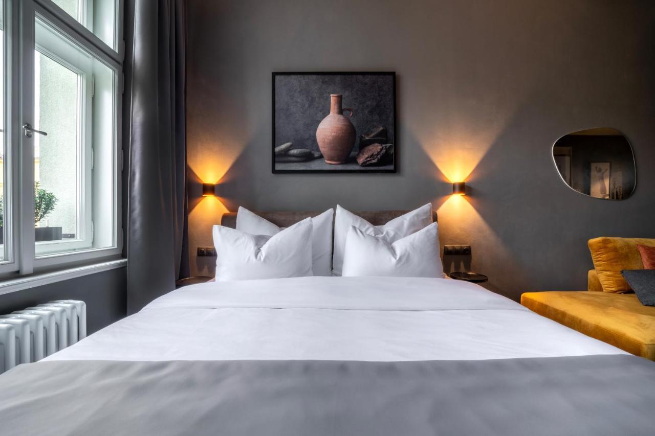 The Viaduct - Suites & More Praga Exterior foto