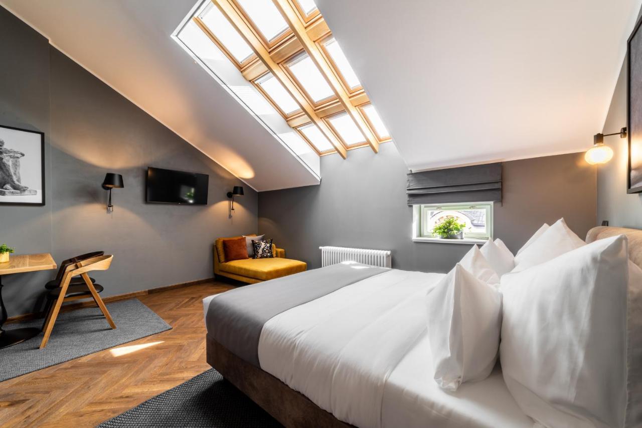 The Viaduct - Suites & More Praga Exterior foto