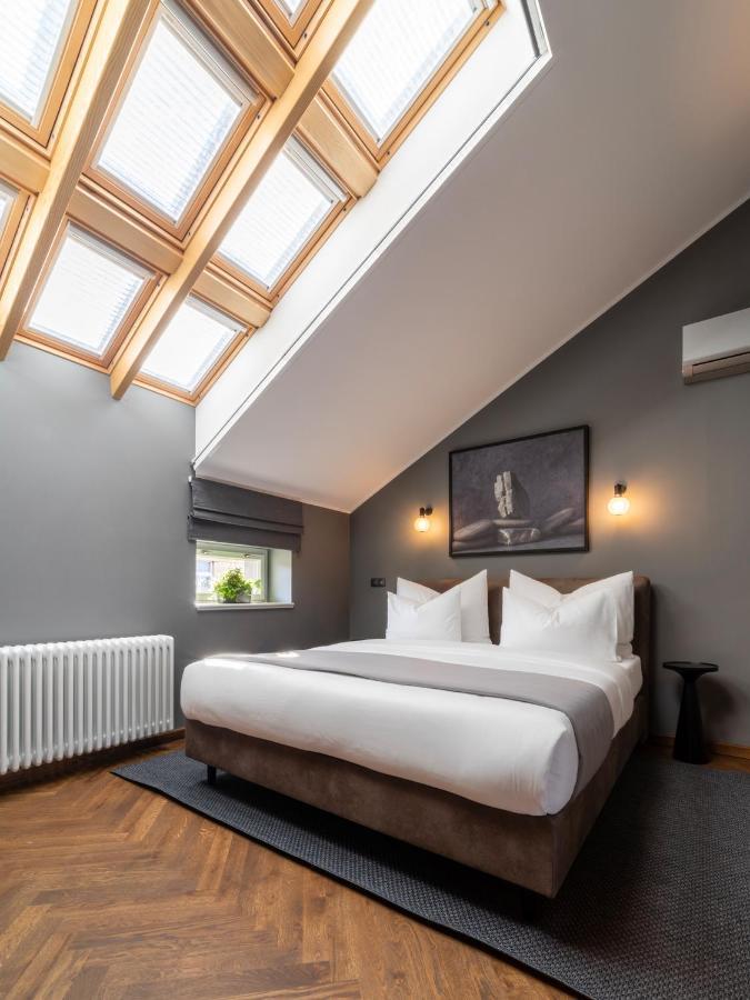 The Viaduct - Suites & More Praga Exterior foto